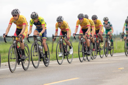 Equipo Avinal de ciclismo